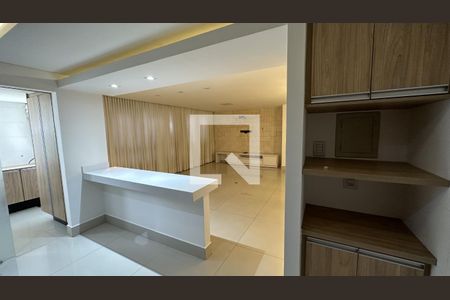 Apartamento para alugar com 100m², 2 quartos e 2 vagasCozinha