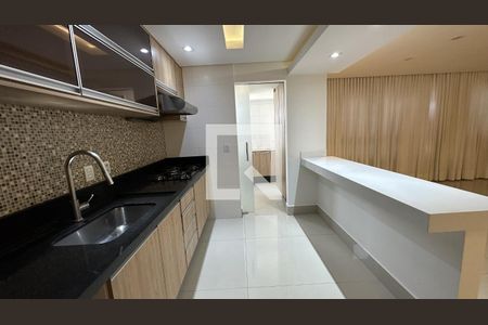 Apartamento para alugar com 100m², 2 quartos e 2 vagasCozinha