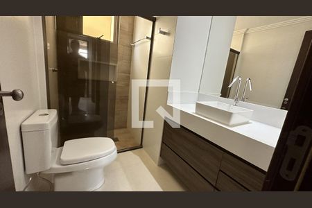 Apartamento para alugar com 100m², 2 quartos e 2 vagasBanheiro Corredor