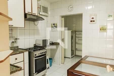 Apartamento à venda com 100m², 2 quartos e sem vagaCozinha