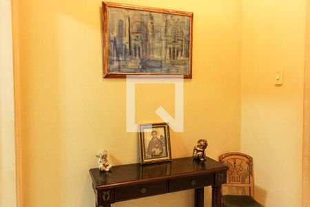 Apartamento à venda com 100m², 2 quartos e sem vagaHall de acesso aos quartos