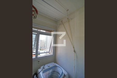 Apartamento para alugar com 65m², 2 quartos e 1 vagaÁrea de Serviço