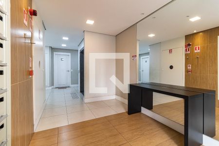 Apartamento à venda com 42m², 2 quartos e 1 vaga Apartamento à venda com 42m², 2 quartos e 1 vagaHall de Entrada