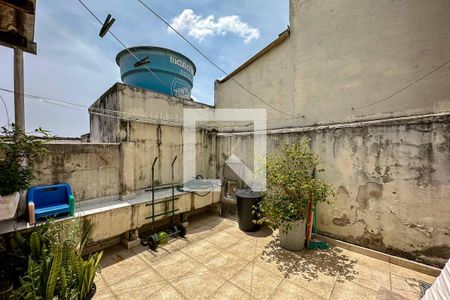 Casa para alugar com 240m², 3 quartos e 2 vagasQuintal