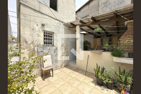 Casa para alugar com 240m², 3 quartos e 2 vagasQuintal