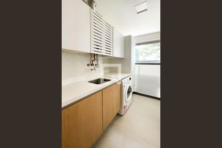 Apartamento à venda com 70m², 2 quartos e 1 vaga Apartamento à venda com 70m², 2 quartos e 1 vagaÁrea de serviço