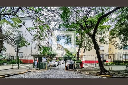 Apartamento à venda com 99m², 3 quartos e 1 vagaFachada