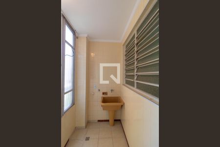 Apartamento à venda com 104m², 3 quartos e 1 vagaÁrea de Serviço