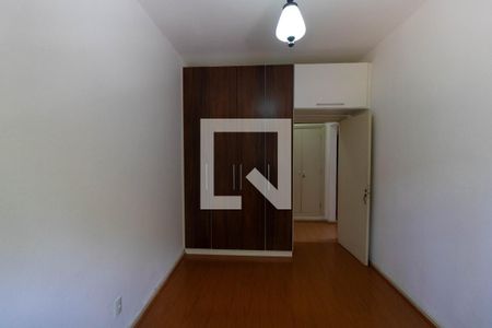 Apartamento à venda com 104m², 3 quartos e 1 vagaQuarto 01