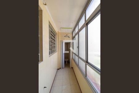 Apartamento à venda com 104m², 3 quartos e 1 vagaÁrea de Serviço