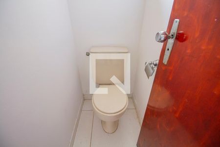 Casa à venda com 138m², 3 quartos e 2 vagasLavabo