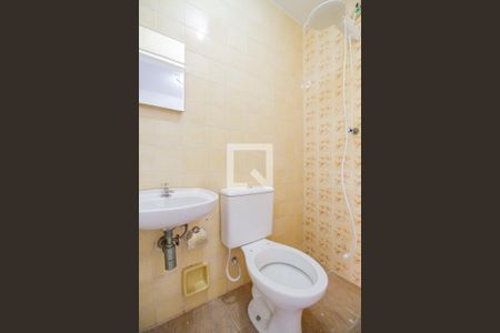 Casa à venda com 138m², 3 quartos e 2 vagasBanheiro da Sala de TV