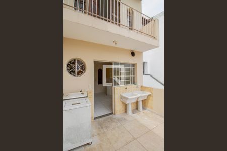 Casa à venda com 138m², 3 quartos e 2 vagasÁrea de Serviço