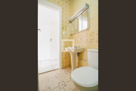 Casa à venda com 138m², 3 quartos e 2 vagasBanheiro da Suíte 2