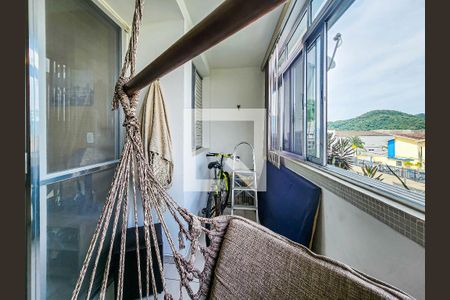 sacada de apartamento para alugar com 4 quartos, 120m² em Jardim Las Palmas, Guarujá