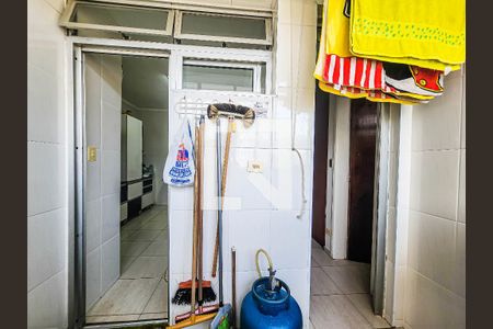 Apartamento para alugar com 120m², 4 quartos e 1 vagaÁrea de Serviço