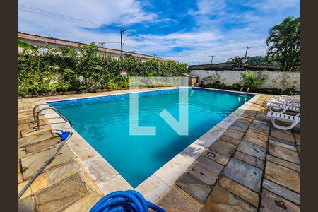 Apartamento para alugar com 120m², 4 quartos e 1 vagaÁrea comum - Piscina