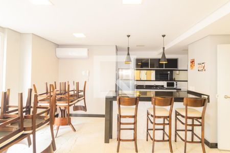Apartamento à venda com 85m², 3 quartos e 2 vagas Apartamento à venda com 85m², 3 quartos e 2 vagasÁrea comum - Salão de festas