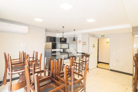 Apartamento à venda com 85m², 3 quartos e 2 vagas Apartamento à venda com 85m², 3 quartos e 2 vagasÁrea comum - Salão de festas