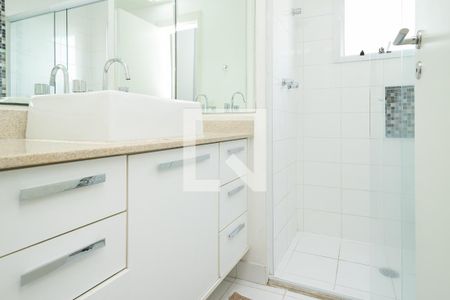 Apartamento à venda com 106m², 3 quartos e 2 vagasBanheiro - Suíte 