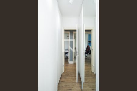 Apartamento à venda com 106m², 3 quartos e 2 vagasCloset - Suíte 