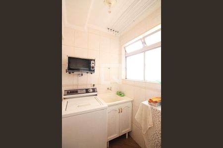 Apartamento para alugar com 56m², 2 quartos e 1 vagaÁrea de Serviço