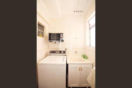 Apartamento para alugar com 56m², 2 quartos e 1 vagaÁrea de Serviço