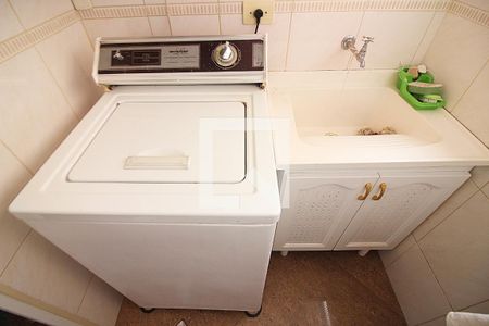 Apartamento para alugar com 56m², 2 quartos e 1 vagaÁrea de Serviço