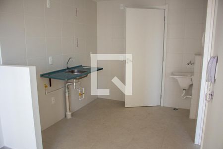 Sala/Cozinha/Área de Serviço de apartamento para alugar com 1 quarto, 29m² em Bom Retiro, São Paulo