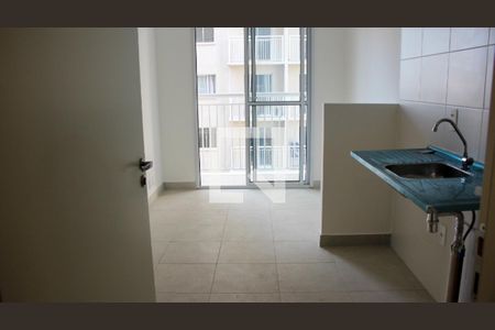 Sala/Cozinha de apartamento para alugar com 1 quarto, 29m² em Bom Retiro, São Paulo
