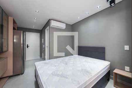 Quarto de kitnet/studio à venda com 1 quarto, 26m² em Campo Belo, São Paulo