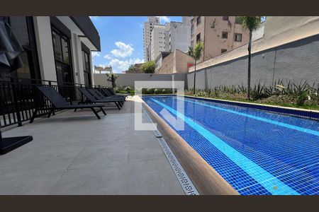 Studio para alugar com 25m², 1 quarto e sem vaga Studio para alugar com 25m², 1 quarto e sem vagaPiscina