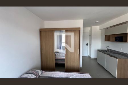 Quarto de kitnet/studio para alugar com 1 quarto, 25m² em Pinheiros, São Paulo