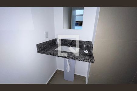 Studio para alugar com 25m², 1 quarto e sem vaga Studio para alugar com 25m², 1 quarto e sem vagaBanheiro