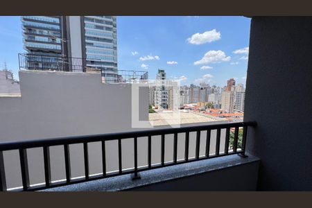 Studio para alugar com 25m², 1 quarto e sem vaga Studio para alugar com 25m², 1 quarto e sem vagaSacada