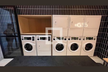 Studio para alugar com 25m², 1 quarto e sem vaga Studio para alugar com 25m², 1 quarto e sem vagaLavanderia