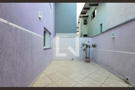Casa à venda com 242m², 5 quartos e 4 vagasQuintal