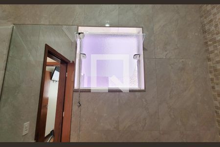 Casa à venda com 242m², 5 quartos e 4 vagasLavabo