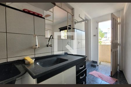 Casa à venda com 106m², 3 quartos e 2 vagasCozinha