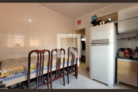 Casa à venda com 106m², 3 quartos e 2 vagasCozinha