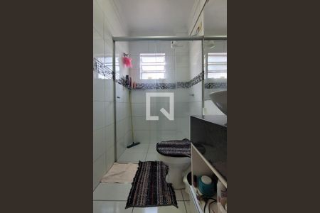 Casa à venda com 106m², 3 quartos e 2 vagasBanheiro