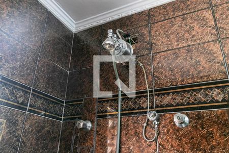 Casa à venda com 200m², 3 quartos e 3 vagasBanheiro da Suíte