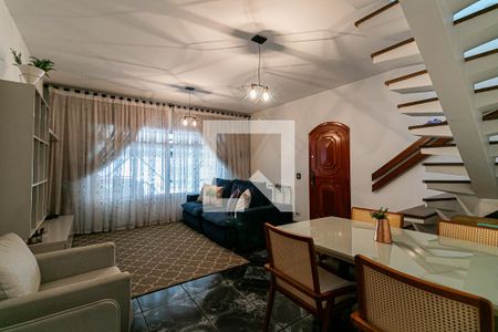 Sala de casa à venda com 3 quartos, 200m² em Vila Carrao, São Paulo