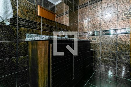 Casa à venda com 200m², 3 quartos e 3 vagasBanheiro da Suíte