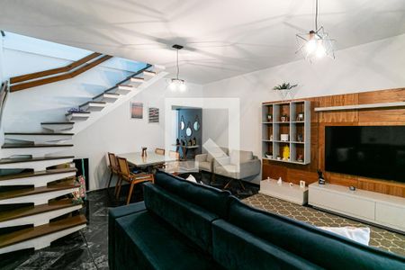 Sala de casa à venda com 3 quartos, 200m² em Vila Carrao, São Paulo