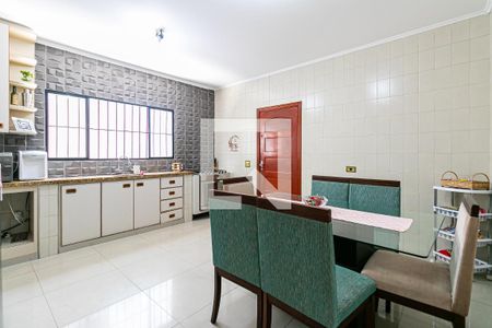 Casa à venda com 200m², 3 quartos e 3 vagasCozinha