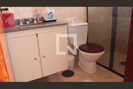 Casa à venda com 104m², 3 quartos e 2 vagasBanheiro 1