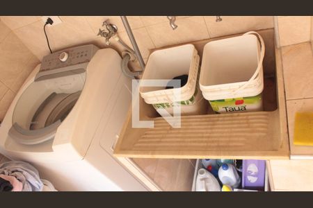 Casa à venda com 104m², 3 quartos e 2 vagasÁrea de Serviço