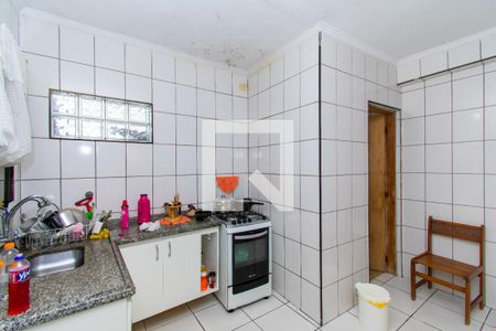 Casa à venda com 150m², 4 quartos e 1 vaga Casa à venda com 150m², 4 quartos e 1 vagaCozinha