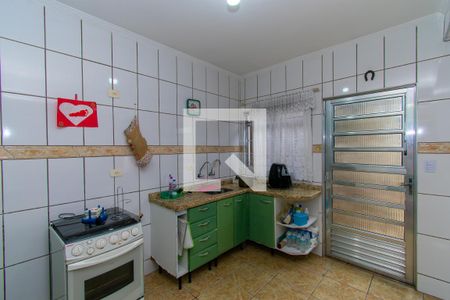 Casa à venda com 150m², 4 quartos e 1 vaga Casa à venda com 150m², 4 quartos e 1 vagaCasa 2 - Cozinha